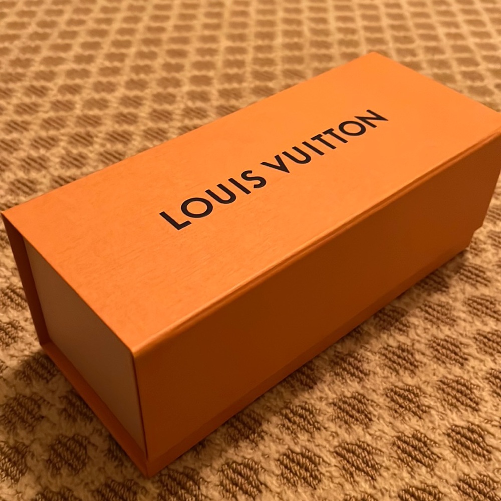 Louis Vuitton box - jewelry, watch, accessories box